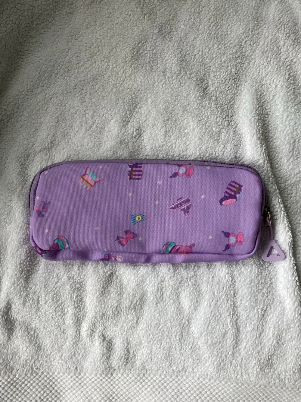 NWOT Koromi Padded Canvas Pouch